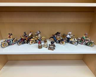 Various signed ROBERT SHIELDS pieces