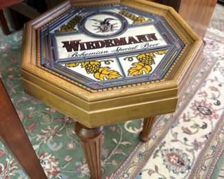 WIEDEMANN Bohemian Special Beer table