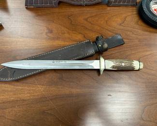 Hirschfange knife with case # 809040