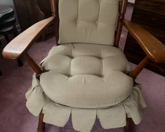 VINTAGE MAPLE LITTLE ROCKER