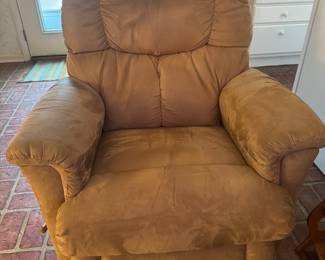 LAZBOY CHAIR