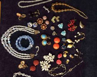 Rhinestones And More 