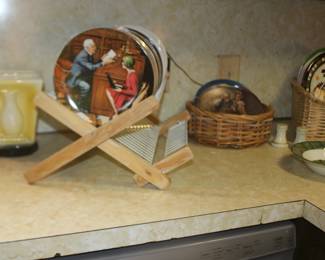 Cookie Jar, Collector Plates