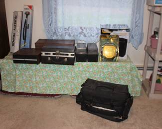 Cassettes, 8 Tracks, CD Player