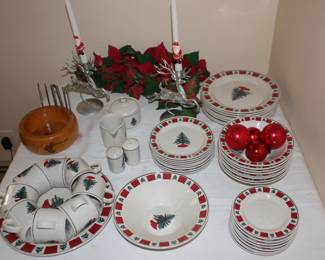 Christmas Dishes Overview