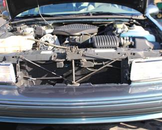 Engine of Impala SS 96