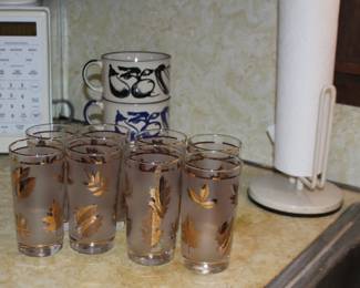 Cups, 50s Leaf Glasses