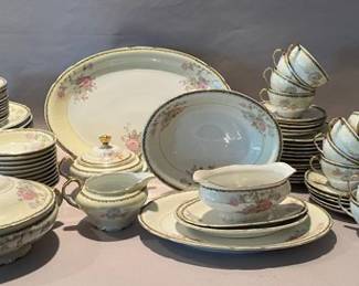 Victoria China 88 Piece Partial Dinner Service, Czechoslovakia