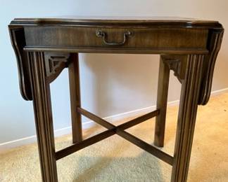 Chinese Chippendale Drop Leaf Pembroke Table By Lane Furniture 98851