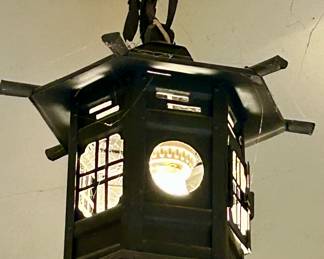 Vintage Asian / Chinese Lantern Ceiling light fixture 14”h x 9”w $45