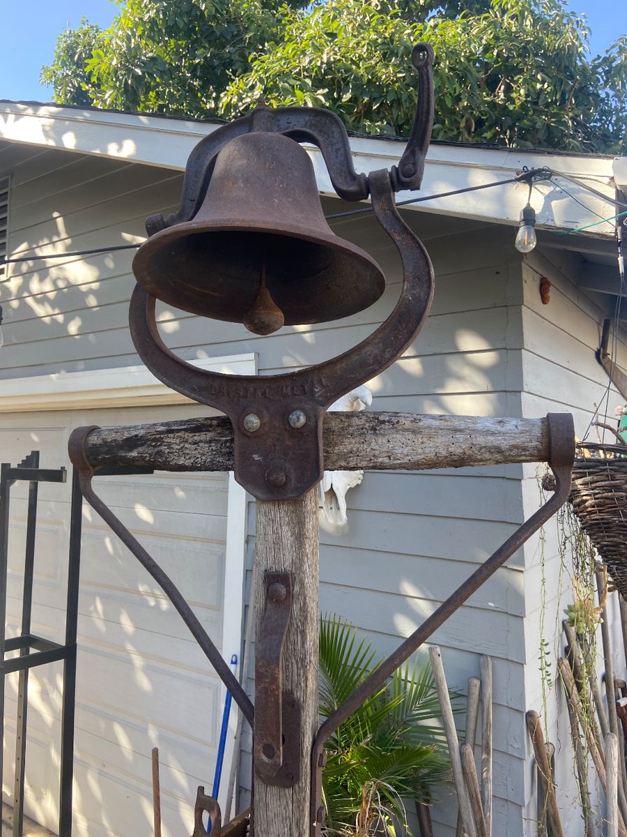 Antiques & Collectibles Sale in Old Orange starts on 11/10/2023