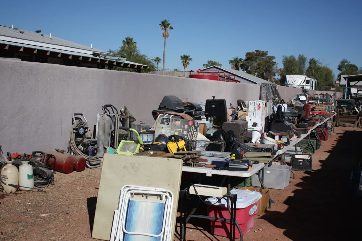 Estate Sale North Phoenix in Glendale, AZ starts on 11/9/2023