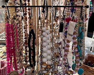 HUNDREDS OF DESIGNER SIGNED NECKLACES