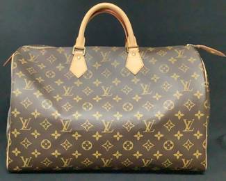 LOUIS VUITTON
