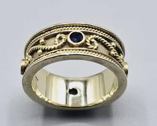 18K SAPPHIRE RING