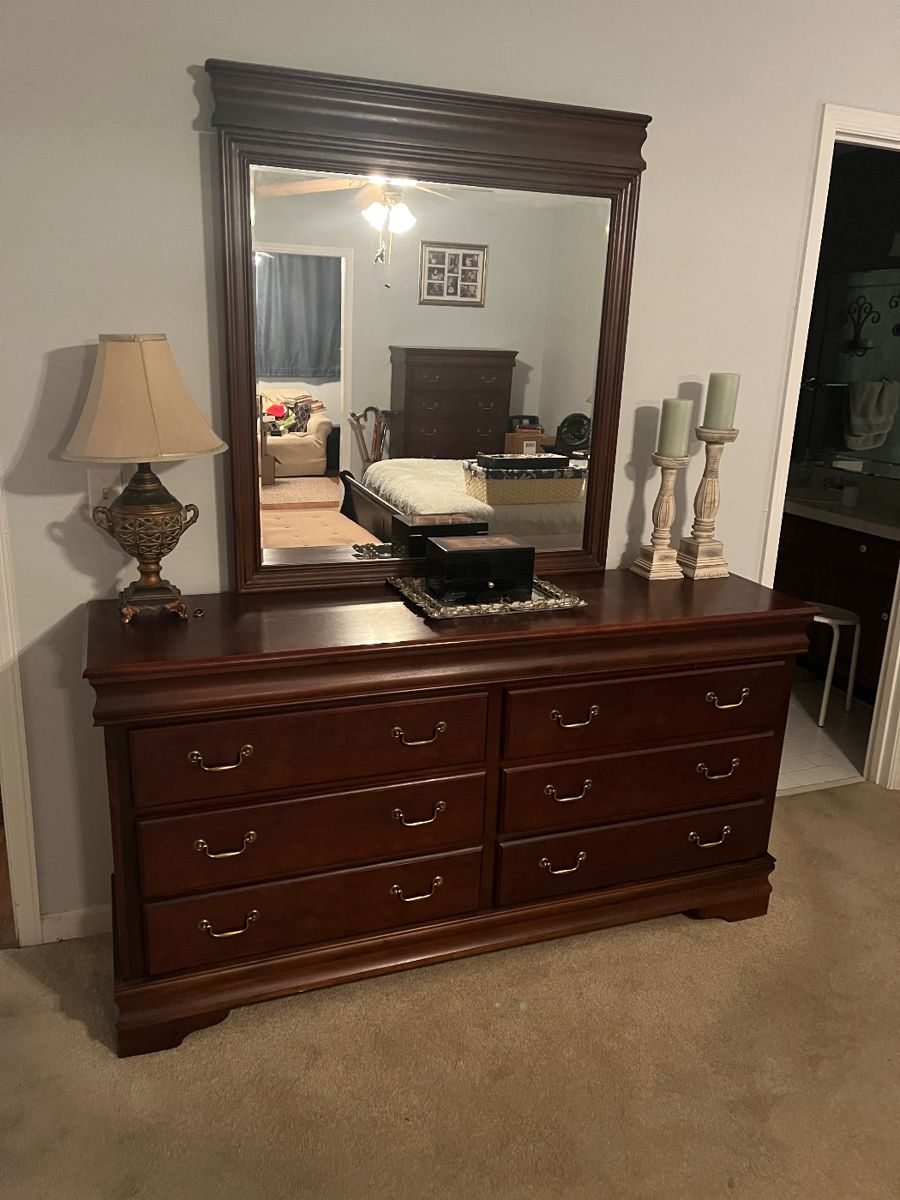 ALABAMA ESTATE SALES Pelham Estate Sale starts on 11/19/2023