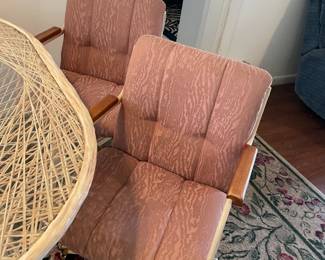 4 matching chairs with wheels