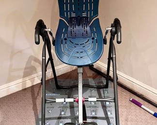 Teeter hangups, inversion table