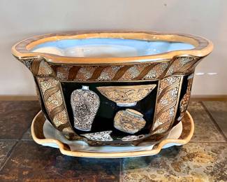 Gorgeous Gold and Black Planter