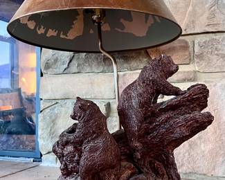 Mario Industries Climbing Bear Table Lamp