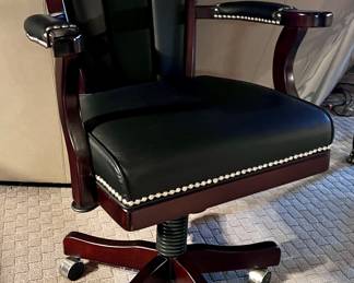 Heckman Leather Desk Chair / Office Chair