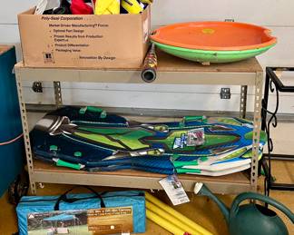 Outdoor Sports, Snow Sleds and Tube 