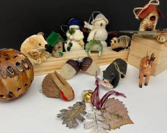 17 Woodsland Tree Ornaments