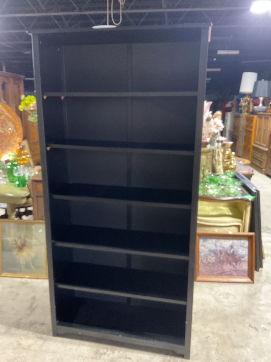 Diamond Estate Sales in Kansas City, MO starts on 11/10/2023