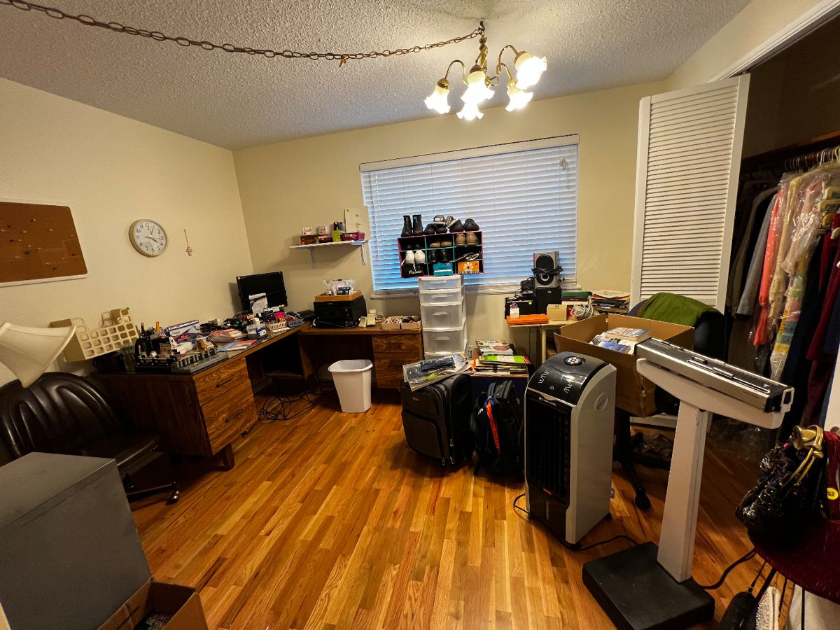 Beautiful Oakbrook Home Estate Sale Everything... starts on 11/10/2023