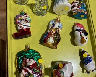 coins, jewelry, designer handbags, gifts, antiques, military items, books, Copeland artwork, Leroy Nieman, Waterford crystal, Christopher Radko ornaments...