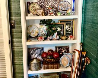 LOTS OF FRAMES, DECOR, AND PRETTY THINGS!