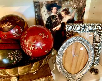 SOME REALLY PRETTY PEWTER FRAMES-LOTS MORE.