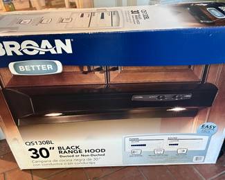 BROAN 30" BLACK RANGE HOOD NEW IN BOX.