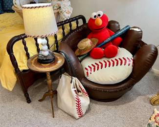 BASEBALL KID'S CHAIR AND LAMP.  ELMO HAVING FUN!