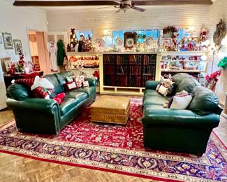 SPACIOUS DEN FULL OF FUN CHRISTMAS DECOR!