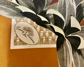 TOMMY BAHAMA SCARF