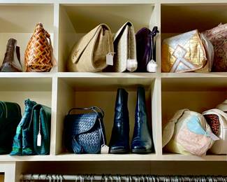 SHOES SIZED 7-9, BANDALINO, KENNETH COLE, COLE HAAN, RALPH LAUREN, NIKE, PUMA, STEVE MADDEN, VANS