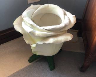 Larger flower vase