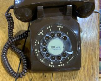 Vintage 1978 Brown Desk Telephone showing original phone number