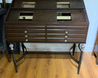 Beautiful “Brighton” made display case…fits beautifully in a home or shop! A  showplace for all your valuables! 