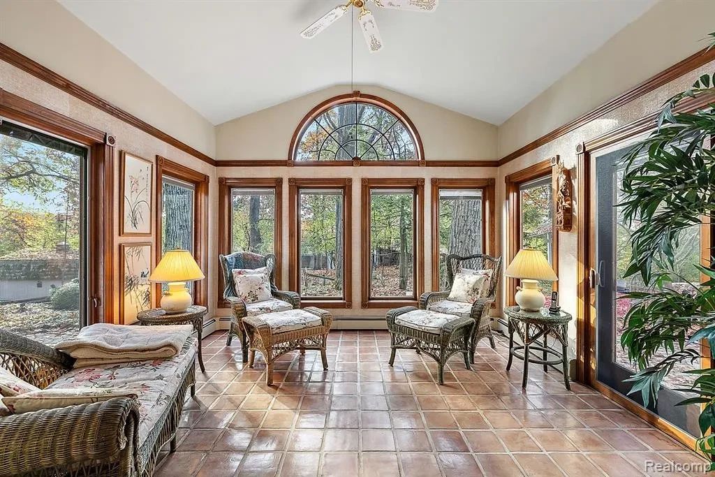 WEST BLOOMFIELD ESTATE SALE 1/2 OFF SUNDAY starts on 12/1/2023