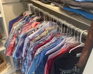 Men's Short Sleeve Shirts - Size XL