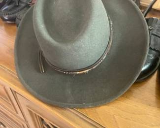 "Bailey" Men's Hat