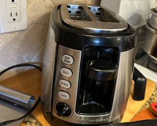 Hamilton Beach Black/Stainless Toaster