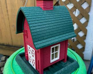 Barn Themed Bird Feeder