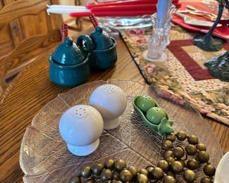 Two Peas in a Pod Salt and Pepper Shaker Set, White Bulb Salt and Pepper Shakers, Green Double Condiment Jar