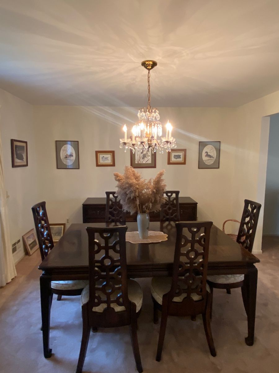 Blue Moon Estate Sale in Pittsford, New York starts on 11/18/2023