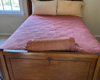 Antique Full Bed w/mattress and bedding