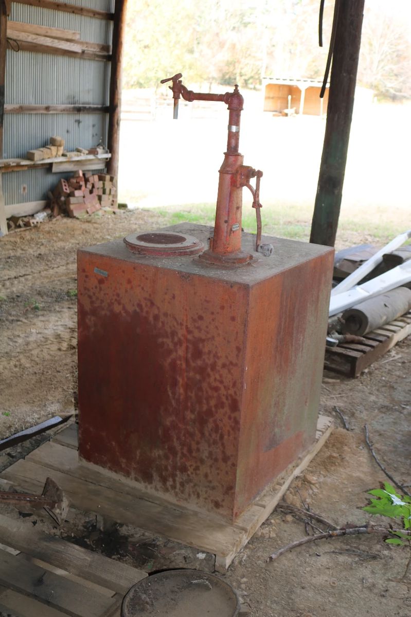 A Country Estate Sale in Millington, TN starts on 12/1/2023