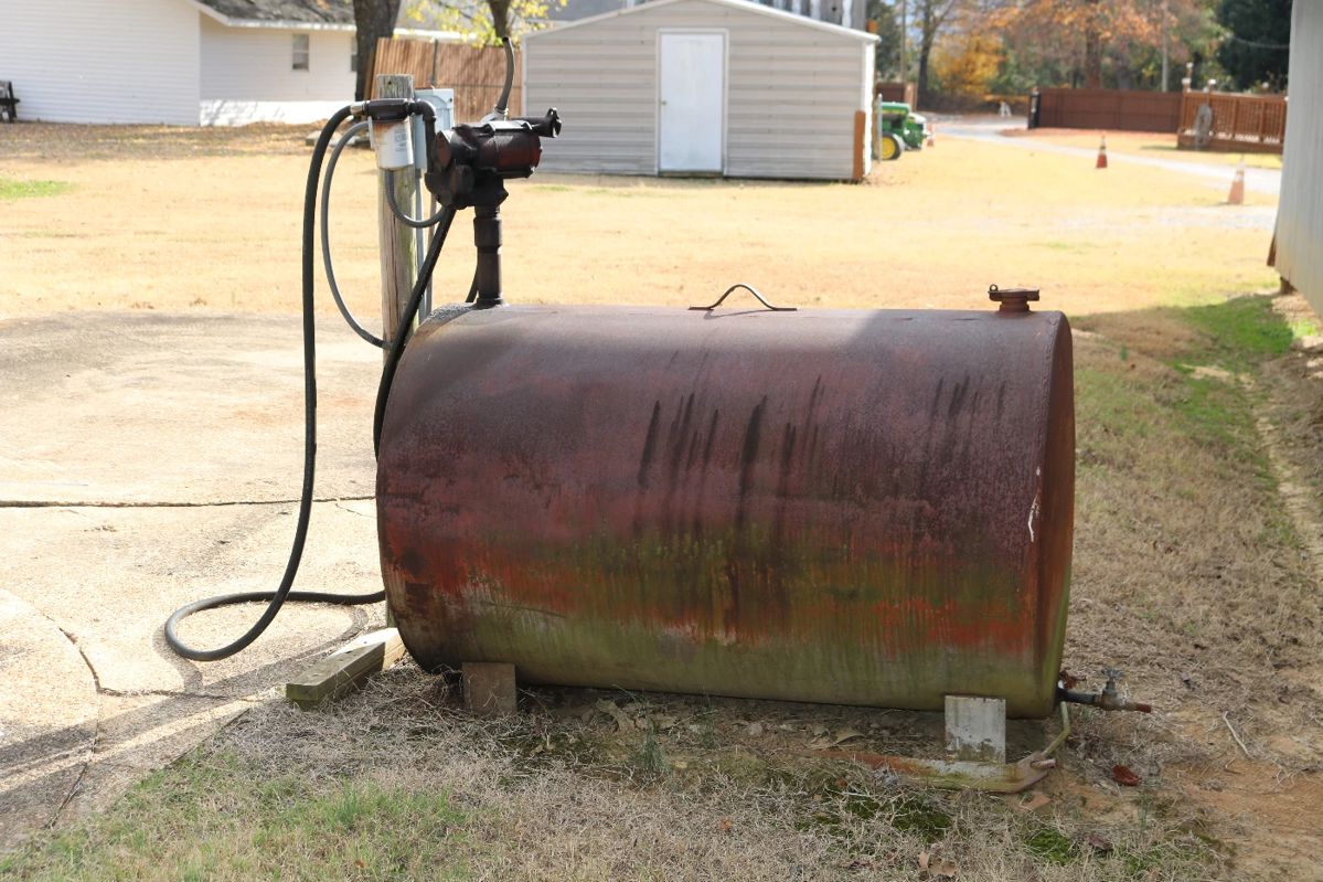 A Country Estate Sale in Millington, TN starts on 12/1/2023